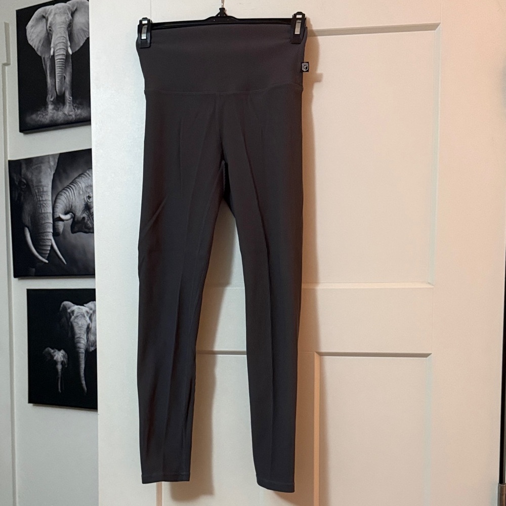 Born Primitive Dark Grey Leggings
